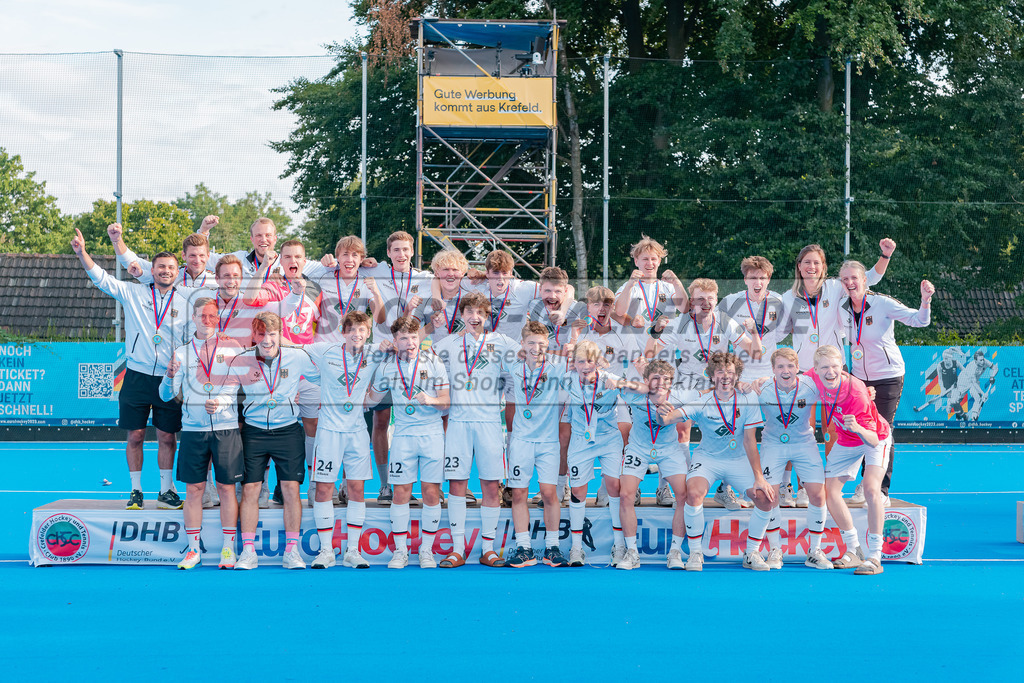 HK_20230716_902542 | Euro Hockey WU18 Siegerehrungen Championship Girls &amp; Boys am 16.7.2023 CHTC , Krefeld ,