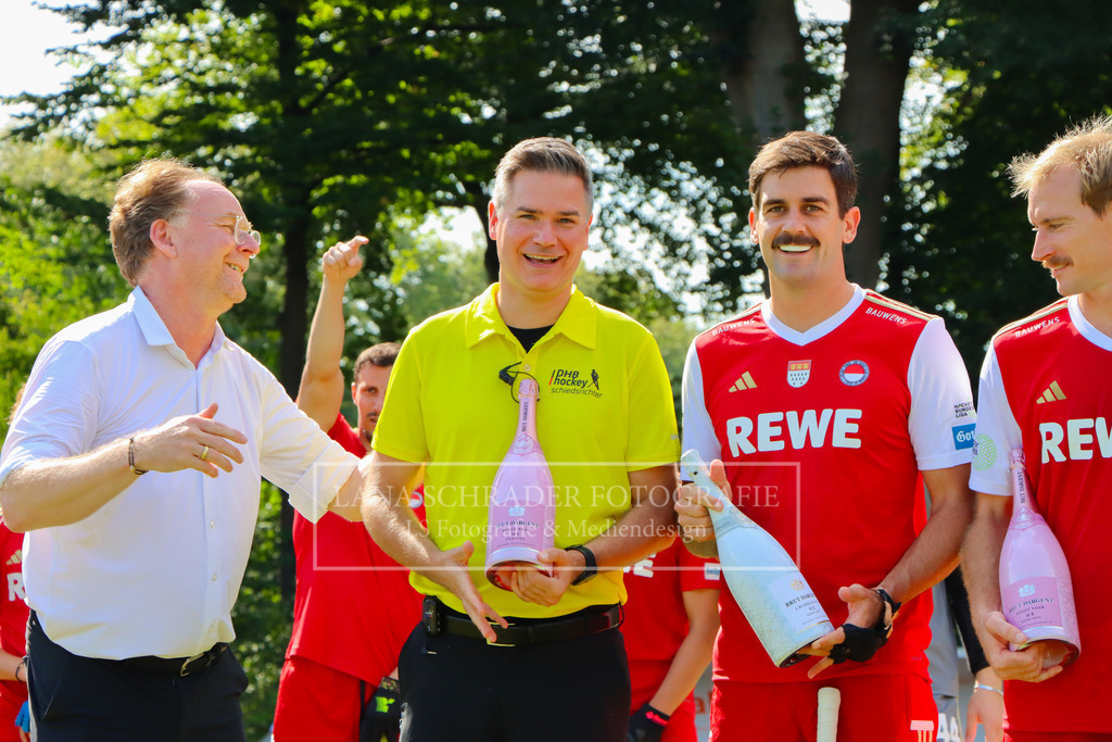 HERREN BUNDESLIGA Rot-Wei_ K_ln - Crefelder HTC 07.09.24 K_ln-082 | lanaschraderfotografie - Realisiert mit Pictrs.com