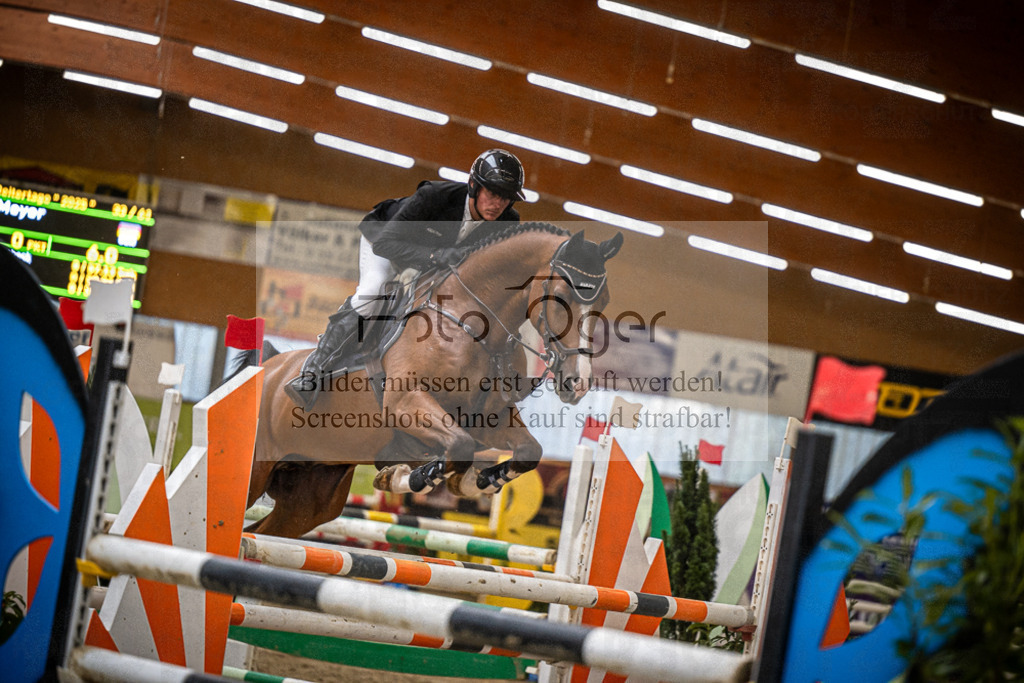 DOS_2070 | Entdecke hochwertige Reitturnierfotos von Foto Oger. Professionell, emotional und authentisch – jetzt Lieblingsmomente im Shop bestellen.Deutschlandweite Turnierfotografie. - Realisiert mit Pictrs.com