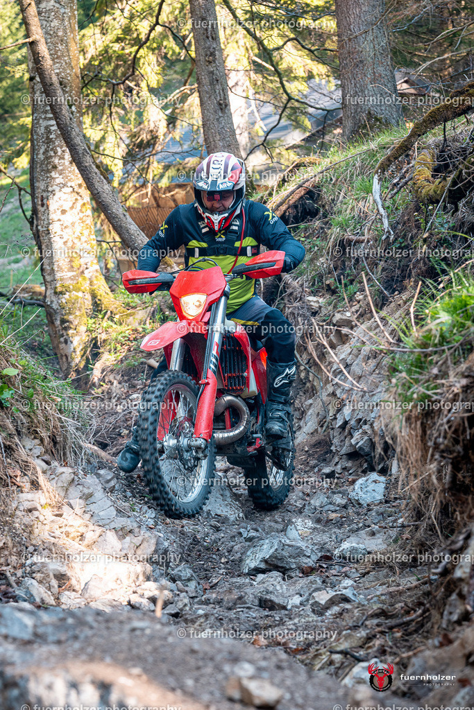 fuernholzer_250501-C1-168 | Fotografische Impressionen von der Red Stag Enduro Extreme by fuernholzer-photography.com. Endurosport in Österreich fotografisch festgehalten von fuernholzer. Auftragsfotografie für Private, Gewerbefotos und Industriefotografie. Eventfotografie, Sportfotografie und Motorsportfotografie. Anbieter von Fotoworkshops, Fototraining, fotografischen Vorträgen und Fotoseminaren.