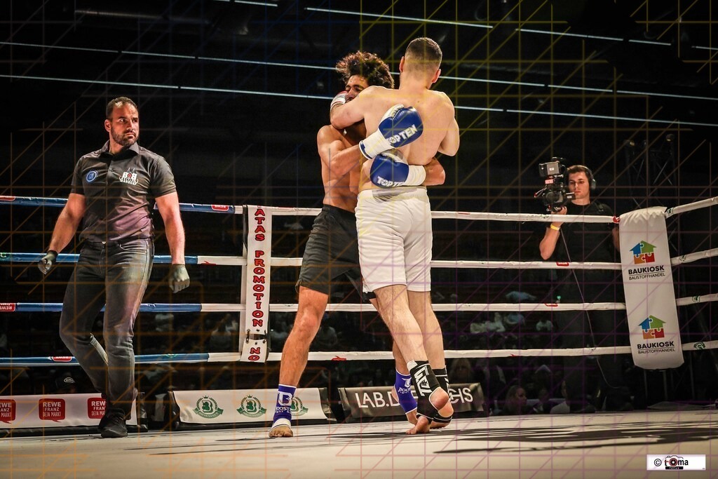 BoB 2026 Elhessaini vs. Abdul-Malak-5 | professionelle Sport- und Eventfotografie von Tomafocus – dynamische Bilder, emotionale Momente und hochwertige Aufnahmen für jeden Anlass. - Realisiert mit Pictrs.com