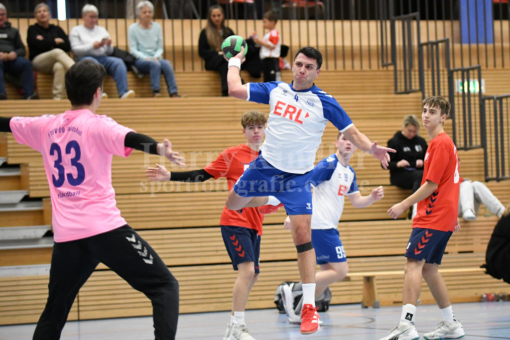 NI5_3611 | Valentin Lotos  (HC Deggendorf  #4) - Realisiert mit Pictrs.com