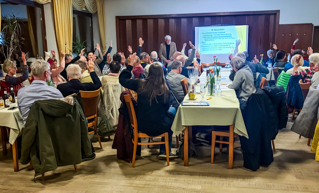 top-top.de 260326-017 | Foto, Video, Fotografie, Videografie, Fotobox, DJ, Discjockey, Musik, Musikbox, Veranstaltung, Photobooth, Amazon, Ebay, Buchtipp, Bestseller, Autor, Verlag, Buch, Wesel, Hamminkeln, NRW, Dinslaken, Rees, Drohne, Hochzeit, Party, Fotobox, Wesel, Fotograf