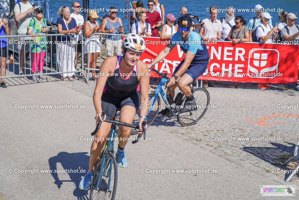 DSC00889 | Vienna Triathlon 2024                                        P3 Event                                                             #yourpictrs #sportshot_your_pictrs                 @Sportshotphotography                                     Photo Credit: www.sportshot.de