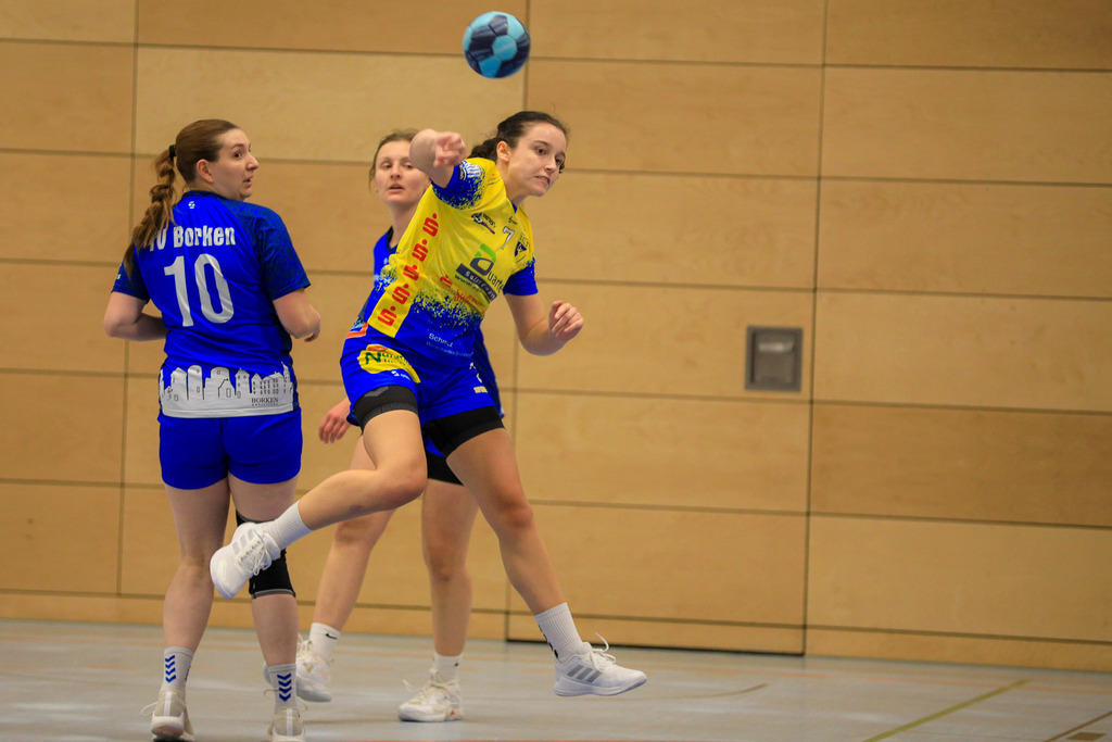 TvBorkenIII_SVN_161125_189 | Bildergalerie von Sport-Ereignissen aber auch von weiteren spannenden Dingen - nicht nur vom Niederrhein. In Anlehnung an den bekannten Spruch von Hanns Dieter Hüsch heißt das Motto: "Niederrhein ist überall".  - Realisiert mit Pictrs.com