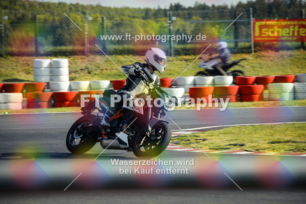 OBK_Mai_Volker_Adam-10032 | Hier findet Ihr Bilder von Touristenfahrten auf der Nürburgring Nordschleife oder von anderen Veranstaltungen die ich besucht habe. Viel Spass beim Durch Schauen 