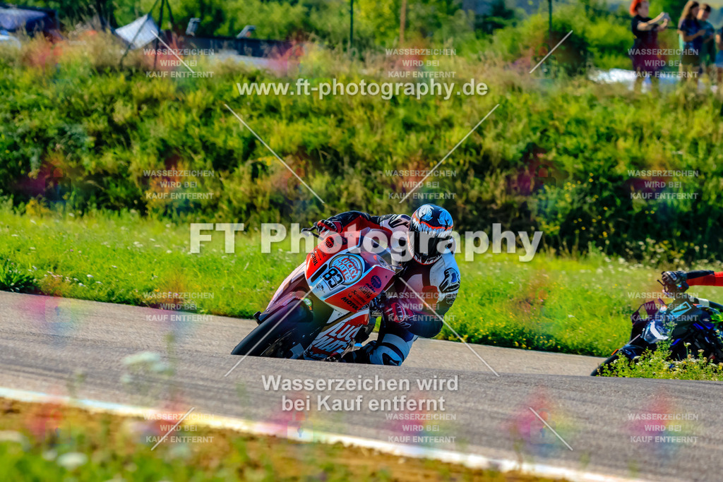 083-2141 | Hier findet Ihr Bilder von Touristenfahrten auf der Nürburgring Nordschleife oder von anderen Veranstaltungen die ich besucht habe. Viel Spass beim Durch Schauen 