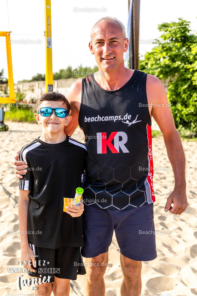 2024-00099942-Vater-Sohn-Turnier-2 | 09.05.2024; Berlin Foto: Gerold Rebsch - www.beachpics.de