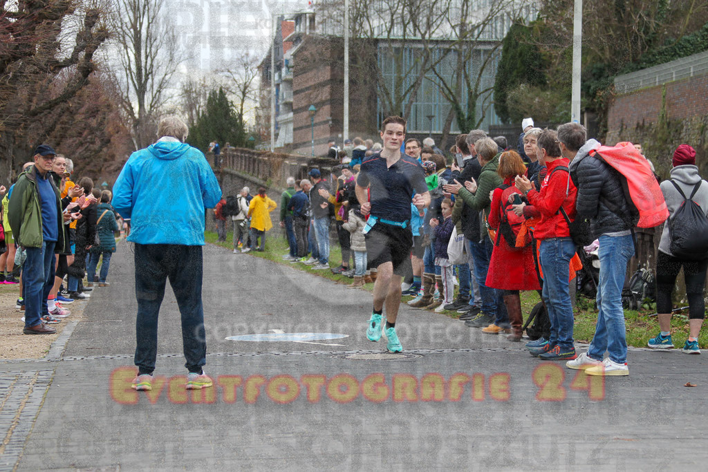 221231_1149_EV4_7682 | Sportfotografie im Rhein-Sieg Kreis, Köln, Bonn, NRW, Rheinland Pfalz, Hessen, etc. Unser Tätigkeitsfeld umfasst den Laufsport vom Volkslauf über den Marathon, Duathlon, Triathon bis zum Ultralauf wie Kölnpfad Ultra oder Schindertrail.