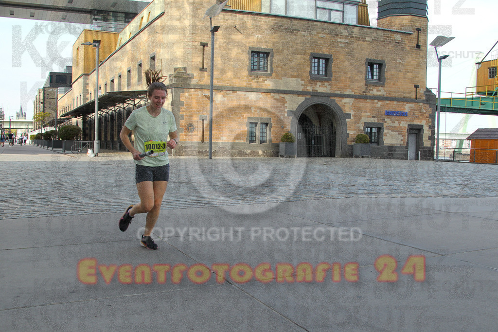 250920_1559_EV4_9656 | Sportfotografie im Rhein-Sieg Kreis, Köln, Bonn, NRW, Rheinland Pfalz, Hessen, etc. Unser Tätigkeitsfeld umfasst den Laufsport vom Volkslauf über den Marathon, Duathlon, Triathon bis zum Ultralauf wie Kölnpfad Ultra oder Schindertrail.