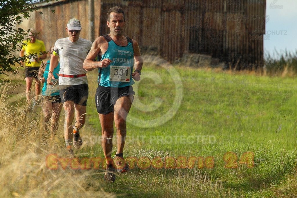 250801_1905_EV4_8008 | Sportfotografie im Rhein-Sieg Kreis, Köln, Bonn, NRW, Rheinland Pfalz, Hessen, etc. Unser Tätigkeitsfeld umfasst den Laufsport vom Volkslauf über den Marathon, Duathlon, Triathon bis zum Ultralauf wie Kölnpfad Ultra oder Schindertrail.