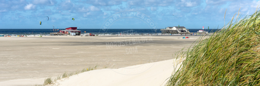 Strandbar und H2O Surfschule | Blick über den Strand