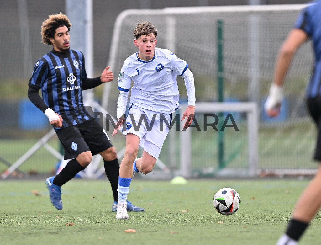 Fussball I Herren I Saison 2025-2026 I Bundesliga I 6. Spieltag I Eintracht Frankfurt - FC Bayern München  | MWMARA - Realisiert mit Pictrs.com