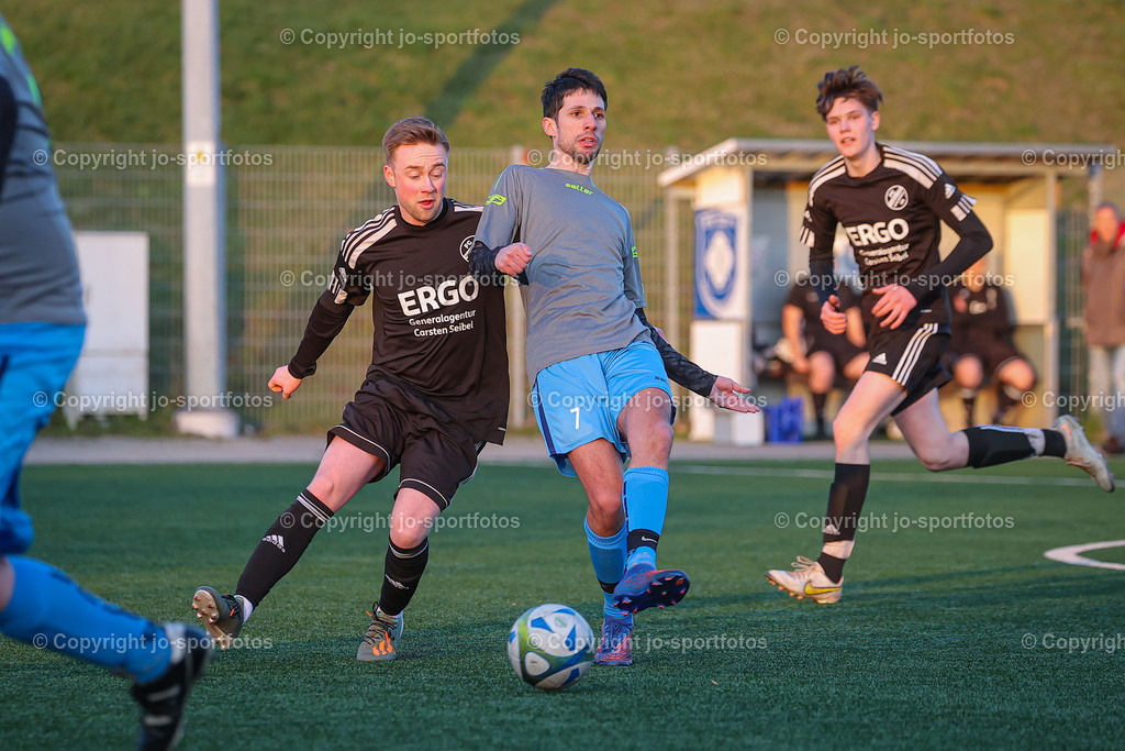 BQ3I5888 | 05.04.2023; Kreisliga C2 Dillenburg; Kunstrasenplatz Haigerseelbach; SSV Haigerseelbach 2 - FC Schwarz-Weiß Erdbach; Ergebnis: 0:5 (0:3)