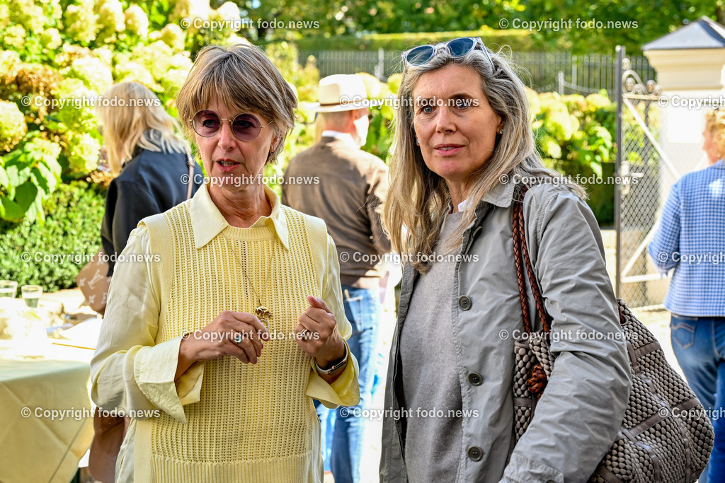 Inner Wheel Club Linz_ Charity Oldtimerfahrt_ 21.09.2024-117 | 21.09.2024, Linz, AUT, Inner Wheel Club Linz,  Charity Oldtimerfahrt im Bild Inner Wheel Club Linz,  Charity Oldtimerfahrt, Teilnehmer©Harald Dostal / fodo.media