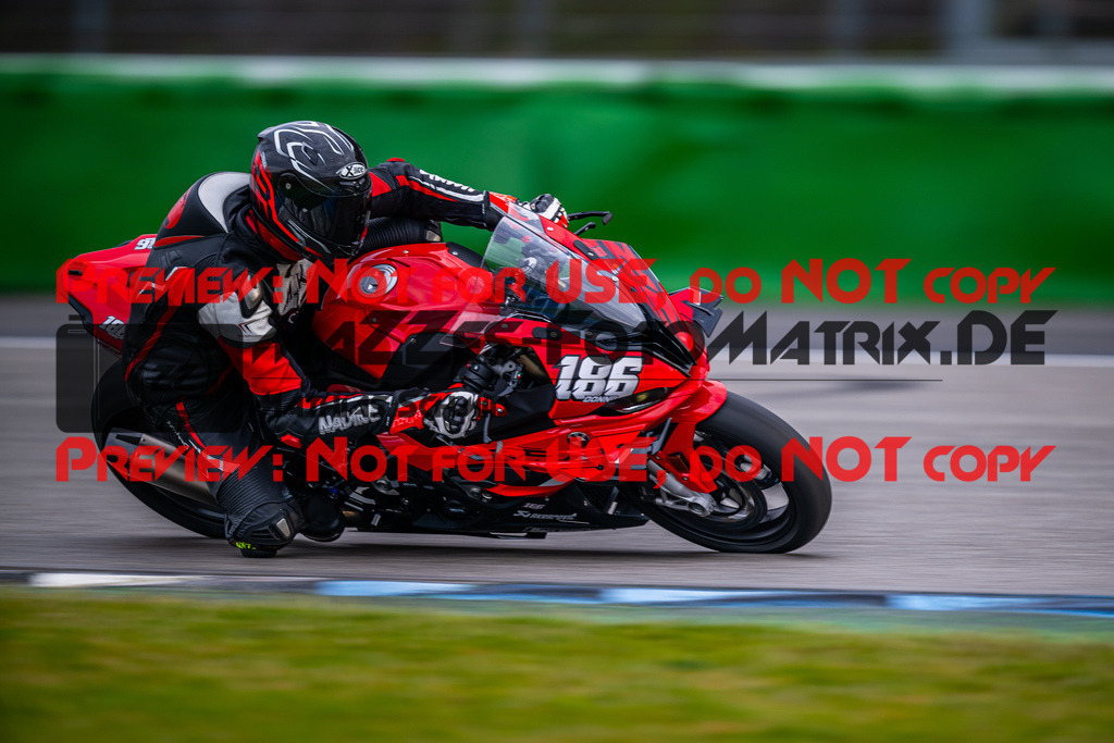 MaZZes_Fotomatrix_20240317_6007705_6321 | Fotograf Mathias Schmid
Sportfotograf,
Eventfotograf,
Hochzeitsfotograf,
Portraitfotograf