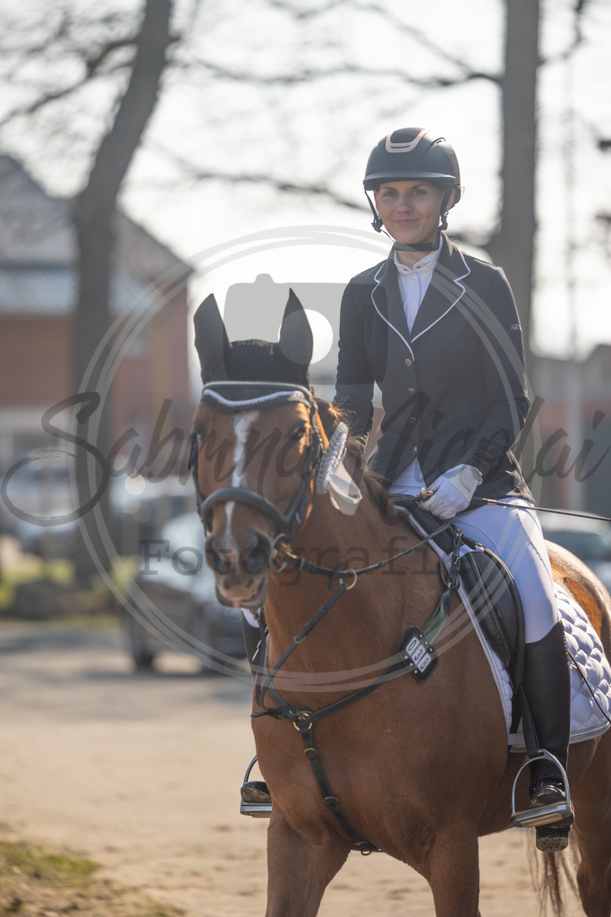 994A9740 | sabrinanicolaifotografie - Realisiert mit Pictrs.com