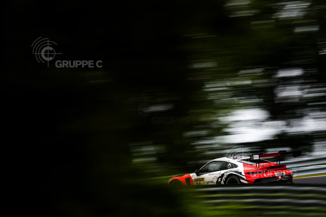 24hNbr24_060118484524585JS_JS | 52. ADAC RAVENOL 24h Nürburgring 2024 - Foto: Gruppe C Photography - Realisiert mit Pictrs.com