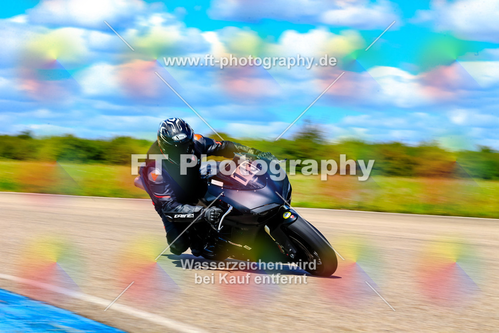 _OUR6310 | Hier findet Ihr Bilder von Touristenfahrten auf der Nürburgring Nordschleife oder von anderen Veranstaltungen die ich besucht habe. Viel Spass beim Durch Schauen 