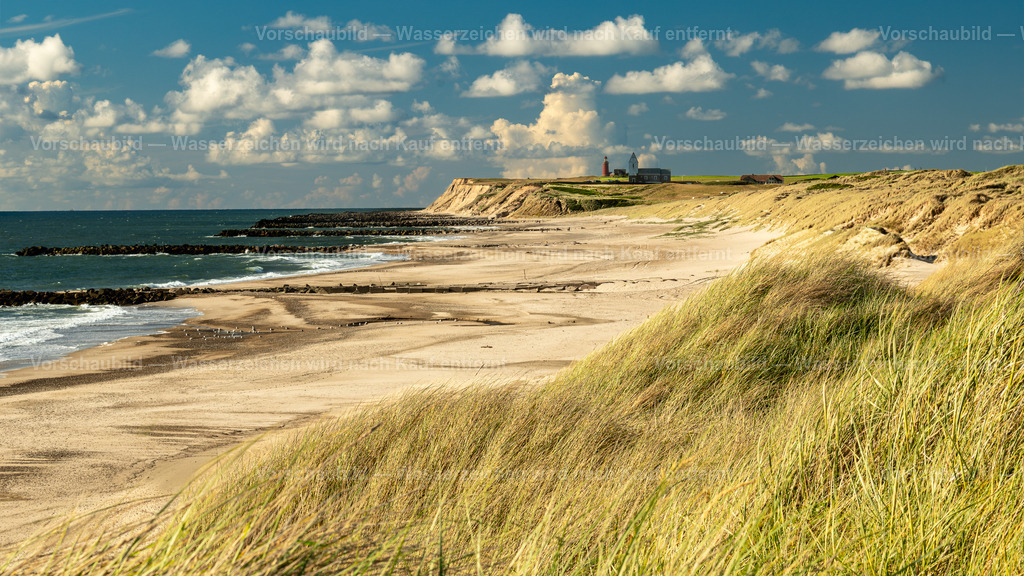 Jütlands Küste | Blick auf Leuchtturm Bovbjerg Fyr mit Steilküste - Realisiert mit Pictrs.com