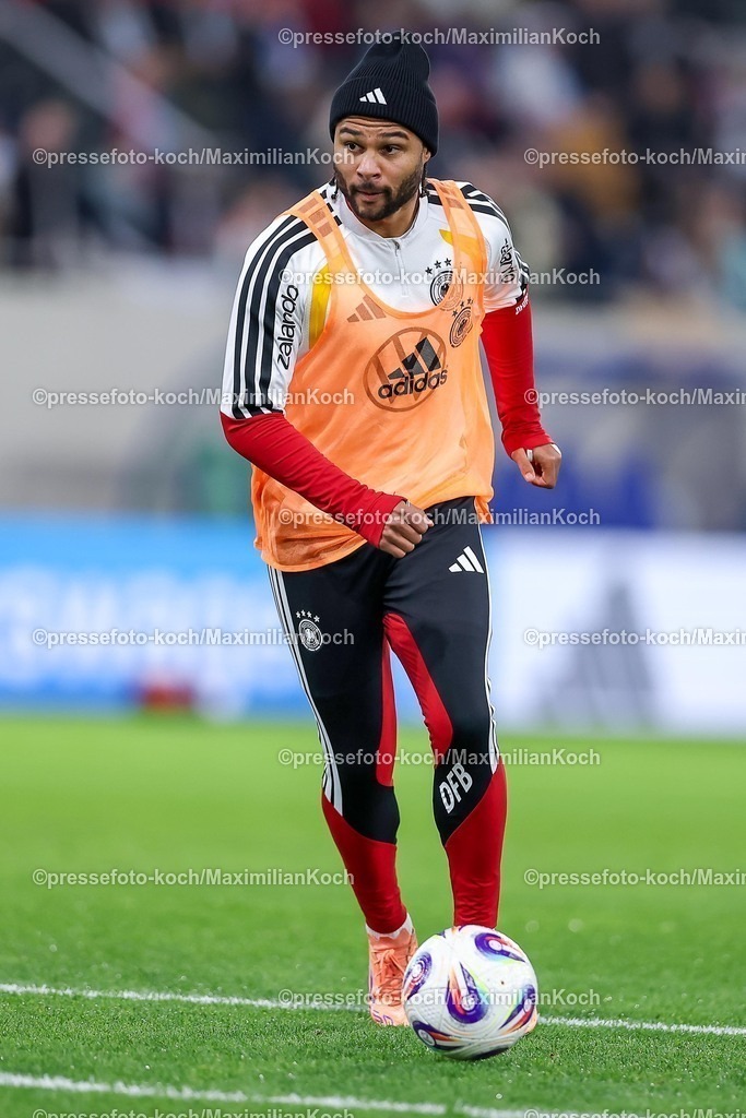 DFB14112501042 | 14.11.2025, Fußball, Länderspiel, WM-Qualifikation Europa, Deutschland - Luxemburg, Stade de Luxembourg (Croix de Gasperich, Luxemburg), 9. Spieltag, Saison 2025 2026: Serge Gnabry (GER #20)  Regulations prohibit any use of photographs as image sequences and or quasi-video.