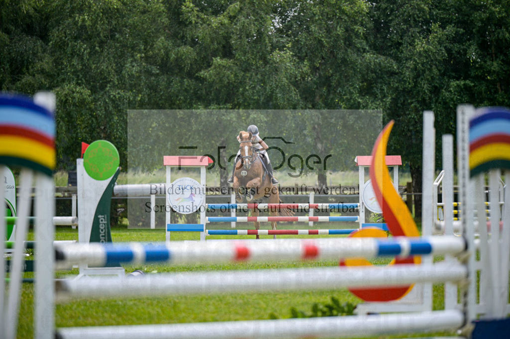 Reitturnier Voxtrup | Entdecke hochwertige Reitturnierfotos von Foto Oger. Professionell, emotional und authentisch – jetzt Lieblingsmomente im Shop bestellen.Deutschlandweite Turnierfotografie. - Realisiert mit Pictrs.com
