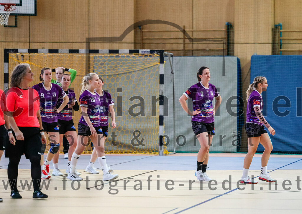 2023-12-16_128_SpVgg_Altenerding_gegen_HC_Donau-Paar_II | Erding, Deutschland, 16.12.2023:
Handball, Bezirksoberliga Frauen Altbayern 2023 / 2024, 10. Spieltag, SpVgg Altenerding gegen HC Donau/Paar II, Endergebnis: 22:22

Foto: Christian Riedel / fotografie-riedel.net