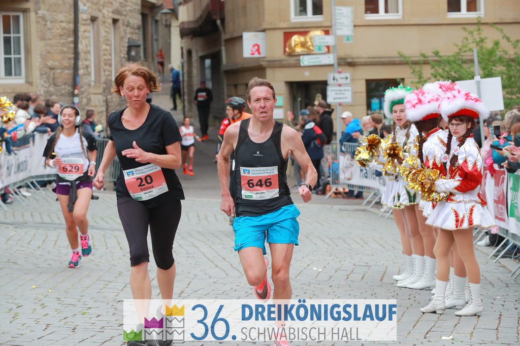 VR Bank Hauptlauf 10km | 3königslauf 2022 VR Bank Hauptlauf - Realisiert mit Pictrs.com