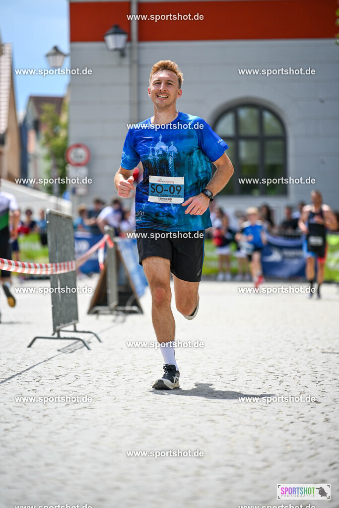 SZI_6583 | Stadttriathlon Erding 2025. #yourpictrs #sportshot_your_pictrs @Sportshotphotography #stadttriathlonerding Copyright: www.sportshot.de