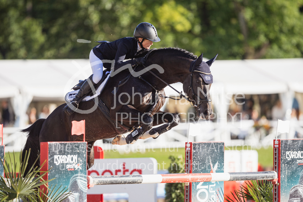 230729_BHO_S1-Spr-892 | Deine schönsten Turniermomente als professionelle Fotos! Entdecke hochwertige Pferdesport-Fotografie im Online-Shop. Jetzt Fotos finden & bestellen!