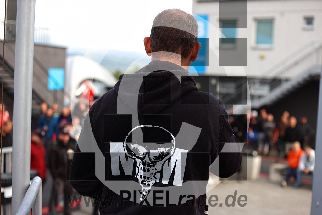social-20250823_03951 | Schöne Erinnerungen an spannende Momente - das festzuhalten ist unser Job. PIXELrace.de ist seit 2003 auf den Rennstrecken Europas unterwegs um die Action draußen beim Fahren und die wunderbare Stimmung imm Fahrerlager für euch einzufangen.