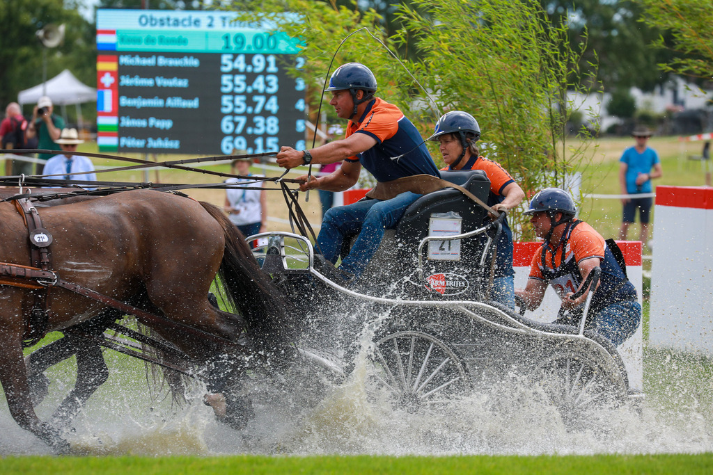 21_KoosdeRondeNED_06 | Bildergalerie von Sport-Ereignissen aber auch von weiteren spannenden Dingen - nicht nur vom Niederrhein. In Anlehnung an den bekannten Spruch von Hanns Dieter Hüsch heißt das Motto: "Niederrhein ist überall".  - Realisiert mit Pictrs.com