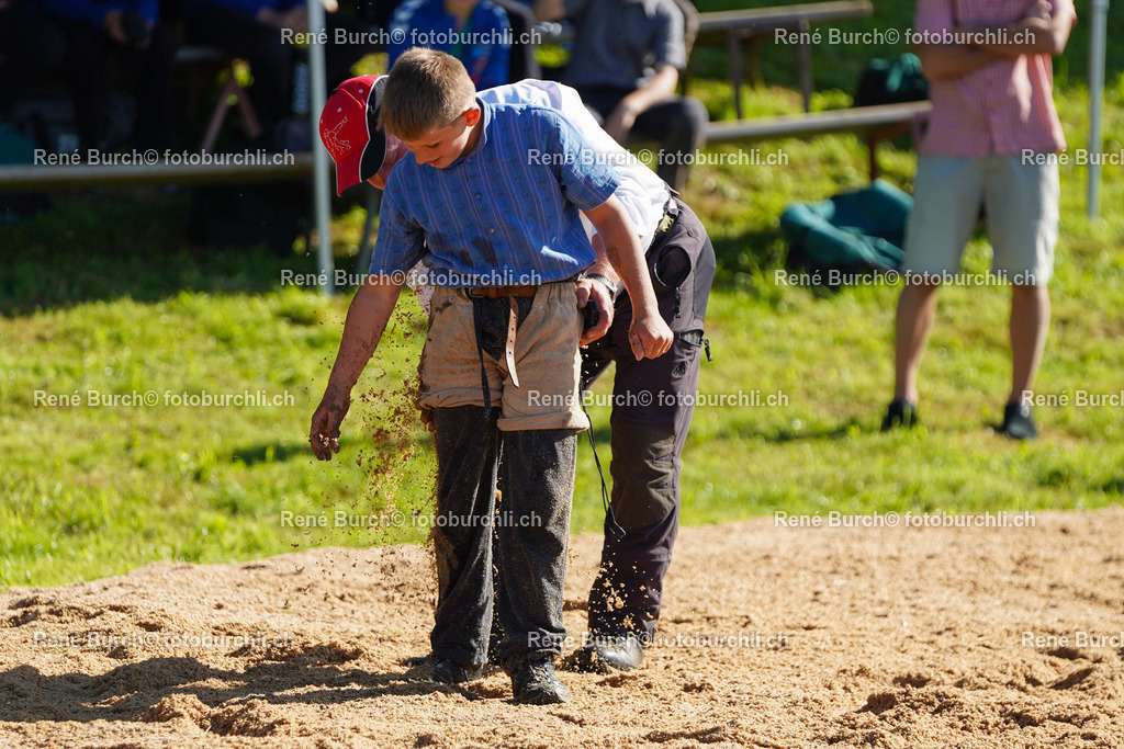 20220612-DSC01348 | René Burch leidenschaftlicher Fotograf aus Kerns in Obwalden.  Hier finden sie Sport, Landschaft und Natur Fotografie.
 - Realisiert mit Pictrs.com