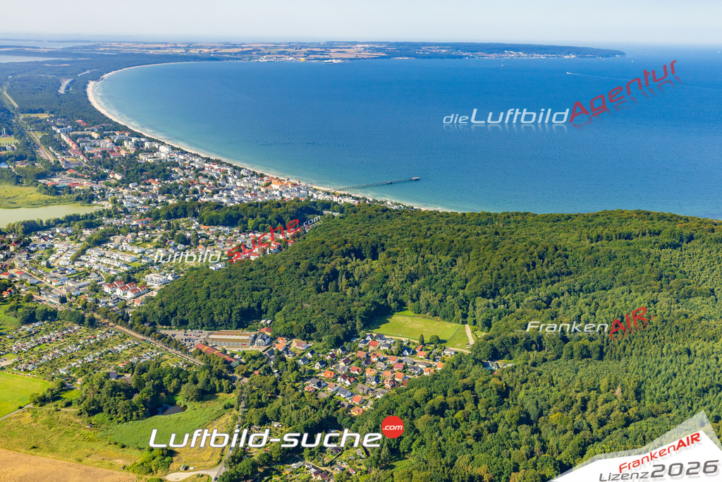 Granitz Binz Bild- Das Luftbild wurde 2025 vom UL-Flugzeug heraus erstellt ( keine Drohne bzw. Drohnenaufnahme ) - Hochauflösende Luftaufnahme -Nicht vergleichbar mit Google Maps oder Satelittenbilder- Die Geschenkidee !Mit Lizenz und Bildrechte bestellbar - CC