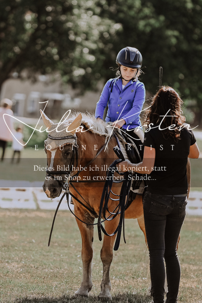 DSC_7494 | Pferde- und Turnierfotografie in Westsachsen. Pferdeportraits, Auftragszeichnungen und intuitive Kunst.