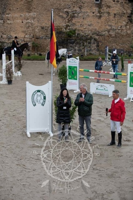 2B4A3374 | pixelfaenger - Realisiert mit Pictrs.com