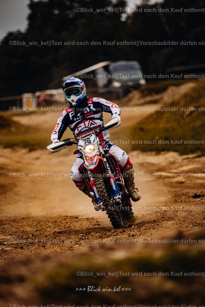 E68A5571 | blick_win_kel