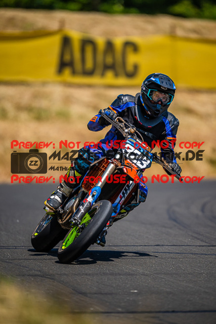 MaZZes_FotoMatrix_230609_8632 | UE40