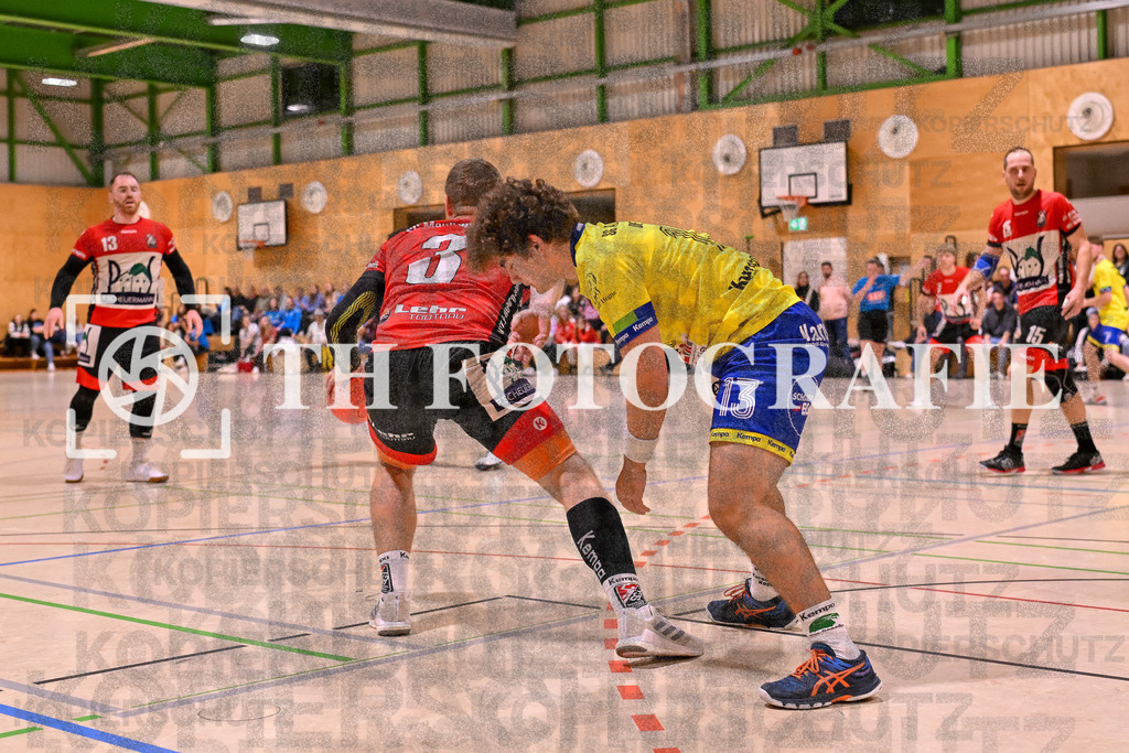 GER, SG Maulburg/Steinen - SG Allensbach/Dettingen, Handball, Landesliga Suedbaden, 2. Spieltag, Saison 2024/2025, 28.09.2024 | Marvin Grun (SG Maulburg/Steinen, #03), Lukas Klaile (SG Allensbach/Dettingen-Wallhausen, #13)GER, SG Maulburg/Steinen - SG Allensbach/Dettingen, Handball, Landesliga Suedbaden, 2. Spieltag, Saison 2024/2025, 28.09.2024Foto: TH Fotografie/Thomas Hess