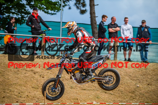 MaZZes_FotoMatrix_220528_3813 | Fotograf Mathias Schmid
Sportfotograf,
Eventfotograf,
Hochzeitsfotograf,
Portraitfotograf