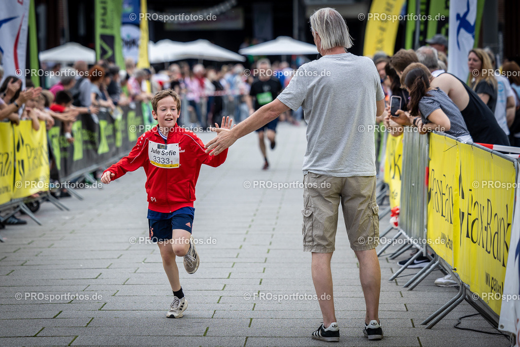 Stadionlauf Köln, 26.05.2024 | Impressionen von Stadionlauf Köln am 26.05.2024 rund um das RheinEnergie-Stadion in Koeln-Müngersdorf.
