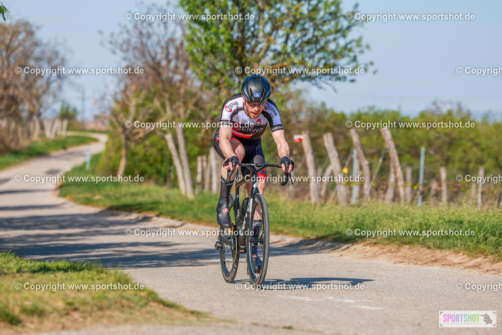 595_AR6_8173 | Neusiedlersee Radmarathon 2026@sportshot_your_pictrs #yourpictures#roadtowm2029 #nrm #neusiedlerseeradmarathon #neusiedlersee #neusiedlerseetourismus #burgenland #mörbisch #nrm26 #burgenlandtourismus #voglundco #poweredbyburgenlandtourismus #radsport #rad #marathon #ucigranfondo #visitburgenland #ucigranfondoworldseries