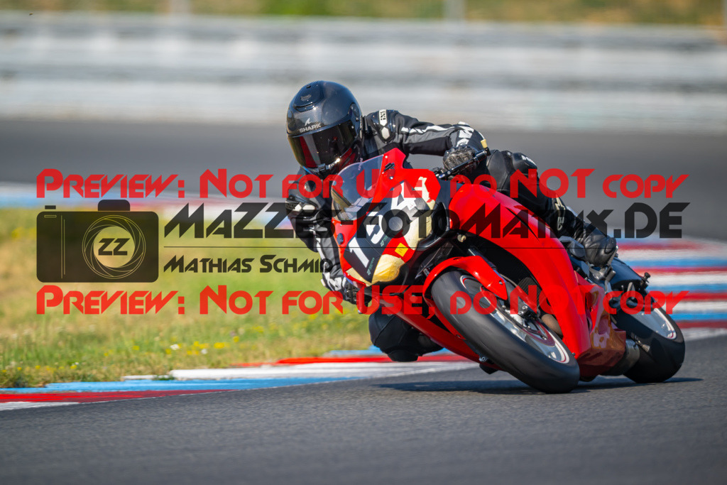 MaZZes-Fotomatrix-20260805-524874 | OPEN
