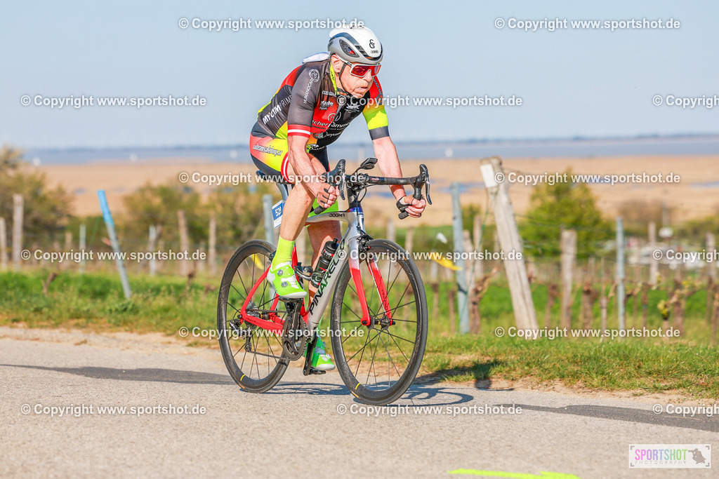 759_AR6_8347 | Neusiedlersee Radmarathon 2026@sportshot_your_pictrs #yourpictures#roadtowm2029 #nrm #neusiedlerseeradmarathon #neusiedlersee #neusiedlerseetourismus #burgenland #mörbisch #nrm26 #burgenlandtourismus #voglundco #poweredbyburgenlandtourismus #radsport #rad #marathon #ucigranfondo #visitburgenland #ucigranfondoworldseries