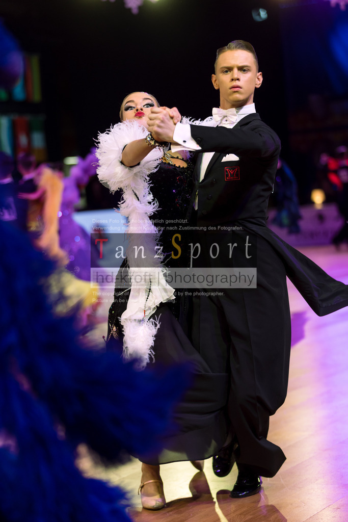 20241215_WDSF_Open_Youth_Std-Riga-8474 | Tanzsportbilder, Standardtanz, Lateintanz, WDSF, DTV, LTVB, dancecomp, goc, hessen tanzt, blaues band der spree, walzer, tango, wiener walzer, slowfox, quickstepp, samba, rumba, cha-cha-cha, paso doble. jive, hd-kroft photography, turniertanzsport