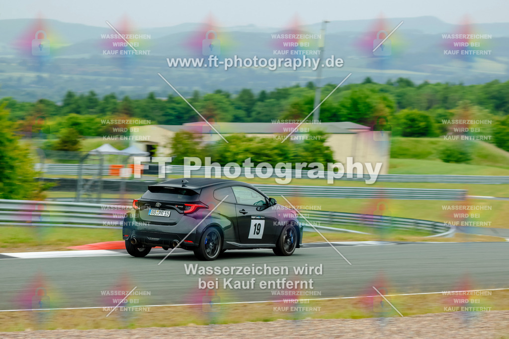 _GTS6825 | Hier findet Ihr Bilder von Touristenfahrten auf der Nürburgring Nordschleife oder von anderen Veranstaltungen die ich besucht habe. Viel Spass beim Durch Schauen 