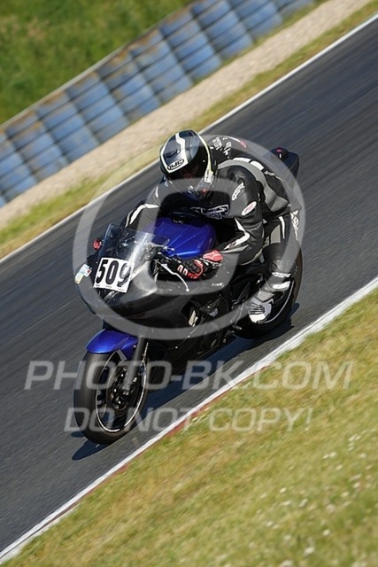 2025_05_12_PBK_15469 | Sportfotografie; SlowMotion; Video; Rennstrecke; Hafeneger; Speer; Racing; RSE; BMW; CBO; Trackday; Motorsportarena; Hockenheimring; Brno; Most; Barcelona; Valencia