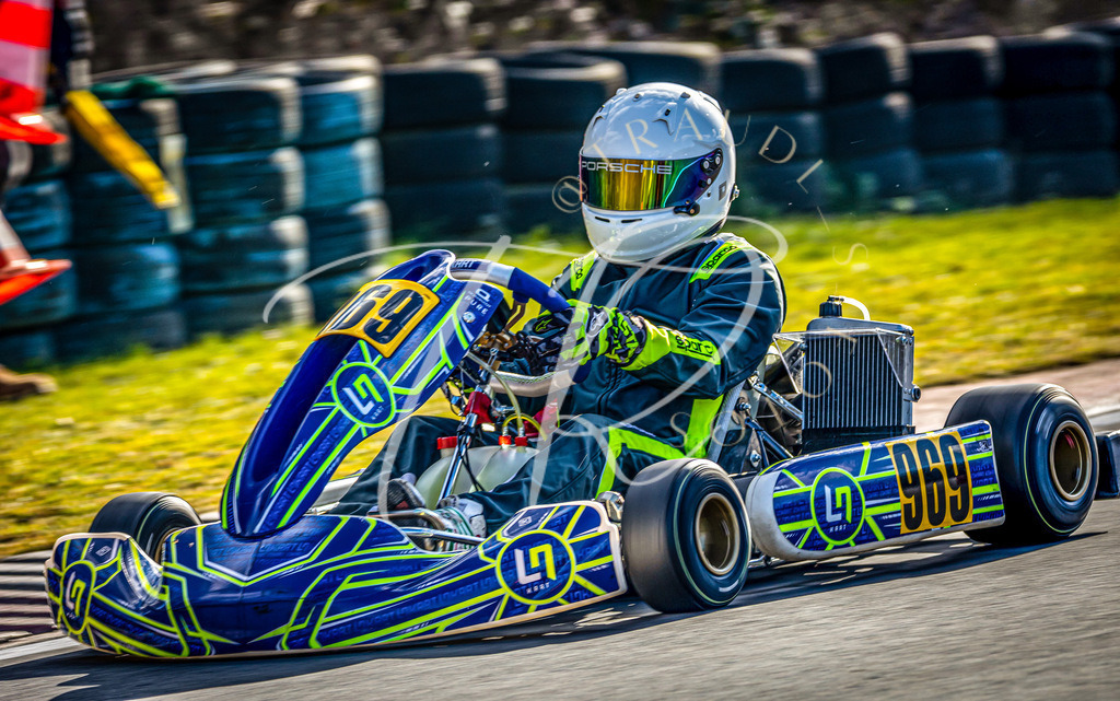 B1221B9C-F1A6-4CA4-AFDC-1D71474FA9D5 | traudl_s_fotos