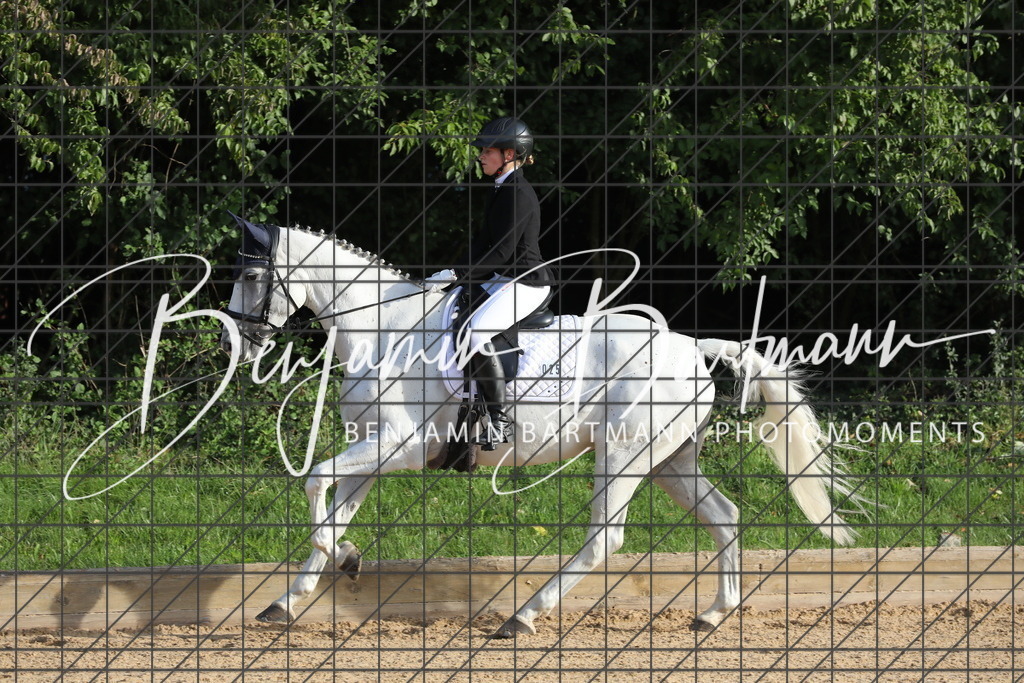 AZ2A1510 | Benjamin Bartmann Photomoments