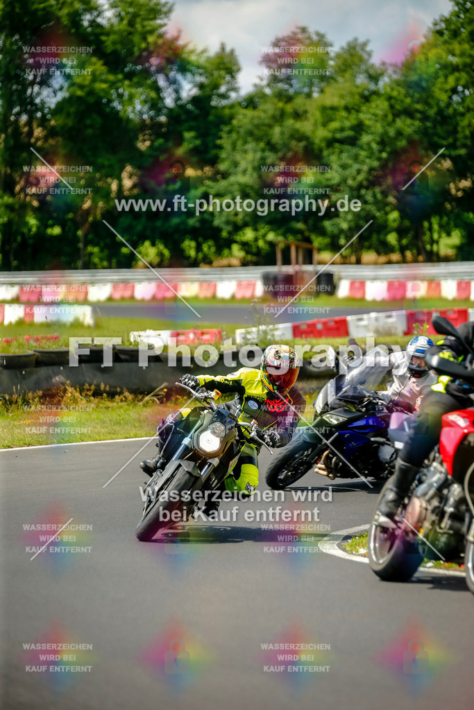 VBK-4891 | Hier findet Ihr Bilder von Touristenfahrten auf der Nürburgring Nordschleife oder von anderen Veranstaltungen die ich besucht habe. Viel Spass beim Durch Schauen 